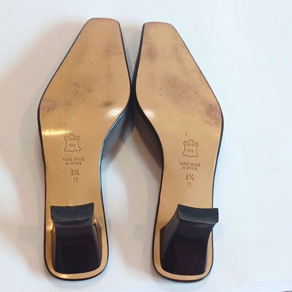 HALOGEN LADIES SHOES 8.5M CLOSED TOE OPEN HEELS BROWN/TAUPE SUEDE LIKE EUC - Picture 3 of 6